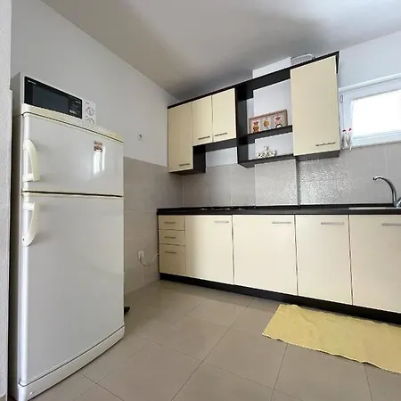 Apartmani Katic Makarska