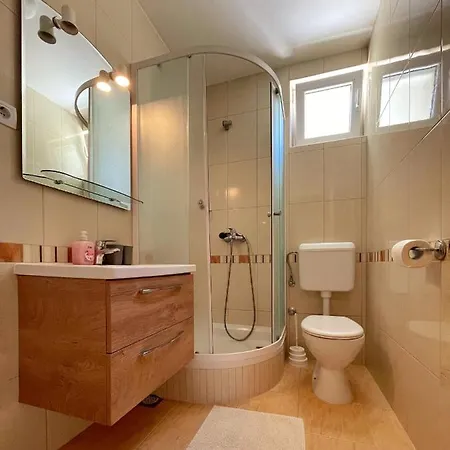 Katic Апартаменты