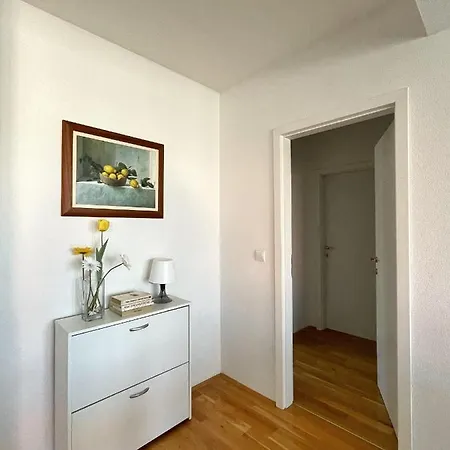 Katic Apartment Makarska