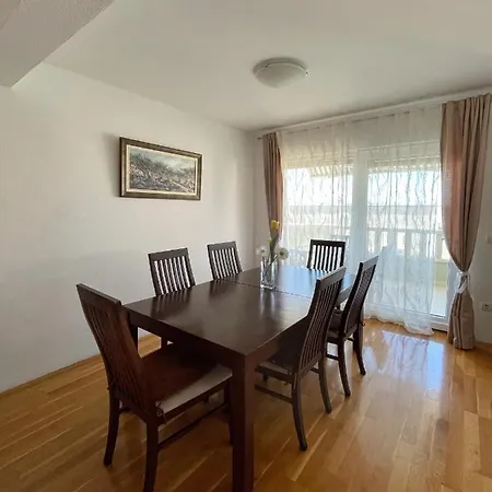 Апартаменты Katic