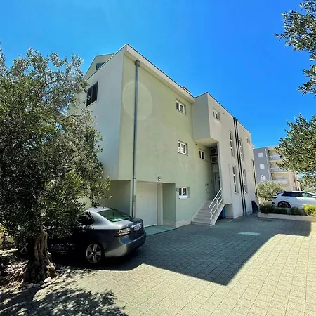 Katic Апартаменты *