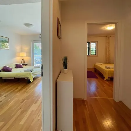 Katic Apartment